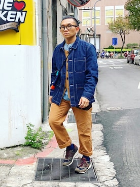 「J.CREW」｜「アイテム（その他アウター）」を使った、Colorholic manさん（メンズ・172cm）の春コーディネート