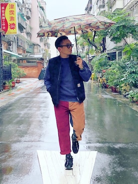 「J.CREW」｜「アイテム（その他アウター）」を使った、Colorholic manさん（メンズ・172cm）の春コーディネート