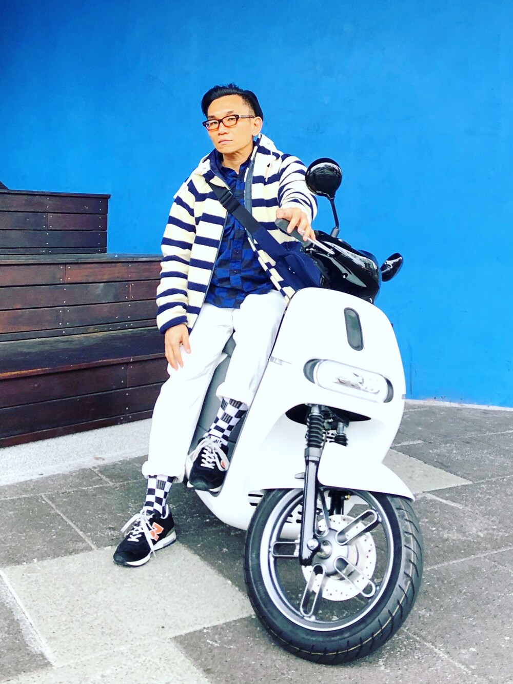「HELLY HANSEN、BEAMS、UNIQLO、UNIQLO U、New Balance、new balance 1400、gogoro、VANS、ootd、menswear」｜「HELLY HANSENのアイテム（ムートンコート、ホワイト系）」を使った、Colorholic manさん（メンズ・172cm）の春コーディネートの1枚目の写真