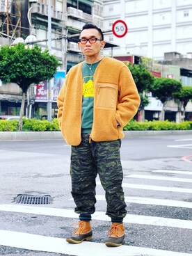 「アイテム（その他アウター、ゴールド系）」を使った、Colorholic manさん（メンズ・172cm）の春コーディネート