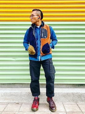 「J.CREW」｜「アイテム（その他アウター）」を使った、Colorholic manさん（メンズ・172cm）の秋コーディネート