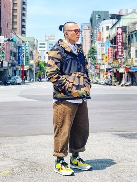 「MANASTASH」｜「アイテム（その他アウター）」を使った、Colorholic manさん（メンズ・172cm）の春コーディネート