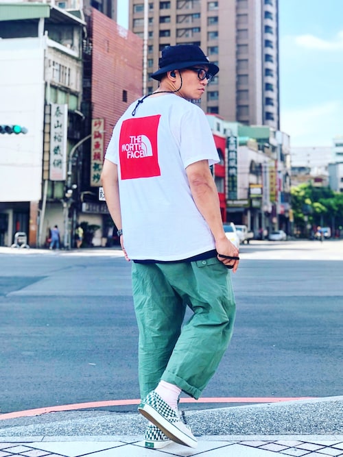 Colorholic manさんのコーディネート