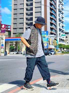 「Carhartt WIP（カーハートダブリューアイピー）のアイテム（その他アウター）」を使った、Colorholic manさん（メンズ・172cm）の秋コーディネート