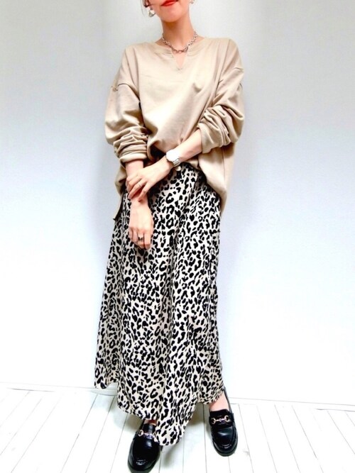 𝒂𝒎𝒆𝒍𝒊𝒆𝒆 Titivateのtシャツ カットソーを使ったコーディネート Wear