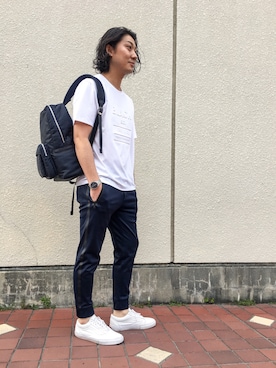 「BLACK LABEL CRESTBRIDGE（ブラックレーベル・クレストブリッジ）のアイテム（Tシャツ/カットソー）」を使った、HisayukiOguriさん（メンズ・178cm）の春コーディネート