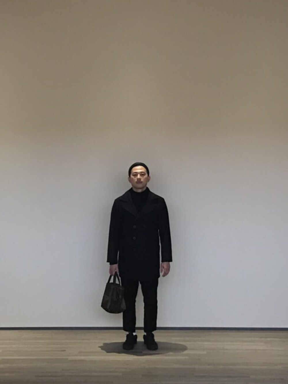 「45R、Jeff Mills、濃紺、飯田商店、MOA博物館、熱海、ローゲージニット」｜「45Rの三重織メルトンピーコート（ピーコート、ブルー系）」を使った、TAKAGI1111さん（メンズ・173cm）の冬コーディネートの1枚目の写真