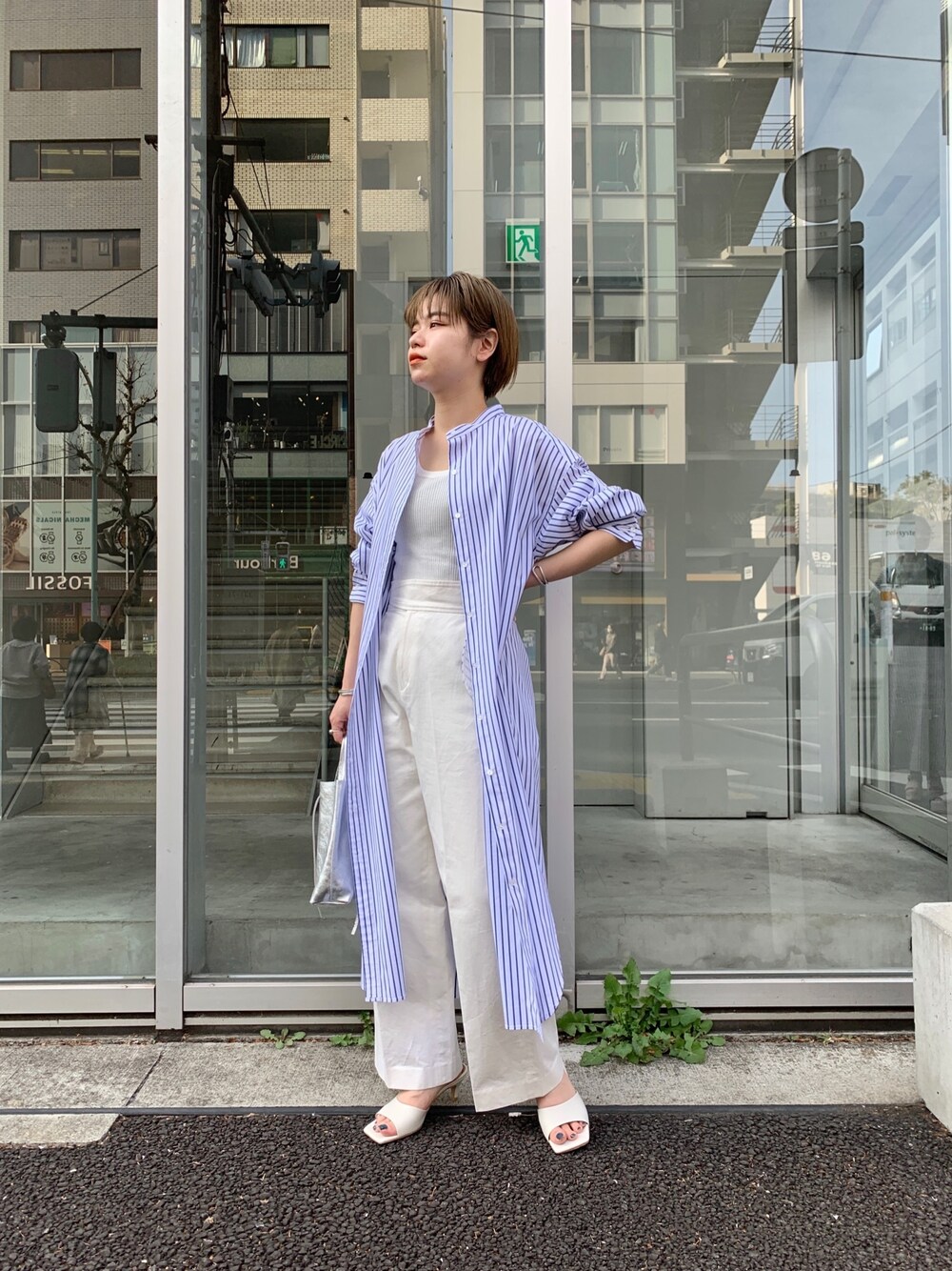 「SHENERYのバンドカラーストライプシャツワンピース（ワンピース、ブルー系）」を使った、FURUSAWA_158㎝さん（レディース・158cm）の春コーディネートの1枚目の写真
