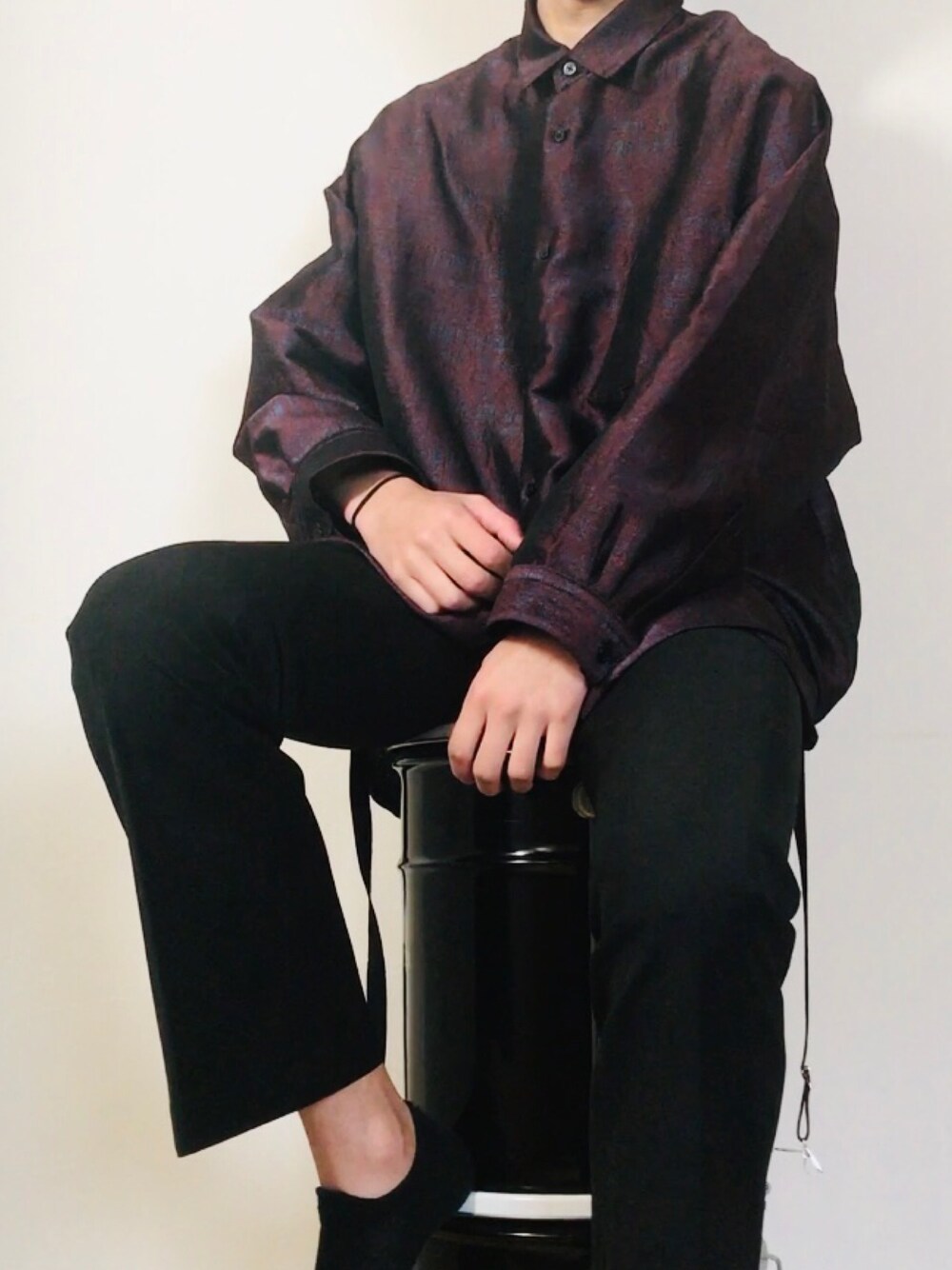 「モード、summer、モードストリート、モード系、柄シャツ、サスペンダー、フレアパンツ、革靴、韓国ファッション、VINTAGE」｜「WHO'S WHO galleryのアイテム（ジャケット/アウター、その他）」を使った、まいこさん（メンズ・183cm）の春コーディネートの1枚目の写真