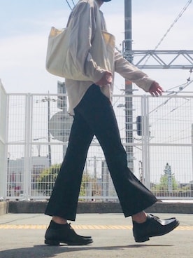 「BASQUE magenta（バスクマゼンタ）のアイテム（スラックス）」を使った、まいこさん（メンズ・183cm）の春コーディネート