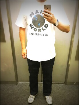 「Supreme （シュプリーム）のアイテム（Tシャツ/カットソー、ホワイト系）」を使った、Su®︎さん（メンズ・178cm）の夏コーディネート