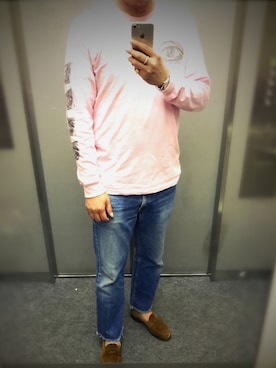 「Supreme （シュプリーム）のアイテム（Tシャツ/カットソー、ピンク系）」を使った、Su®︎さん（メンズ・178cm）の夏コーディネート