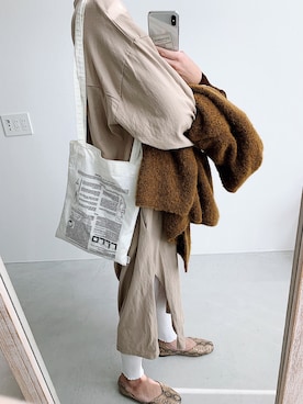 「TODAYFUL（トゥデイフル）のVintageプリントトートバッグ（トートバッグ）」を使った、Uさん（レディース・165cm）の冬コーディネート