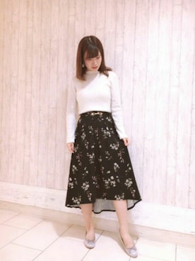 「白トップス」｜ORientalTRaffic高田馬場さん（レディース・163cm）の春コーディネート