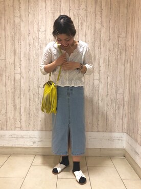 ORientalTRaffic高田馬場さんの「デニムナロースカート」を使ったコーディネート