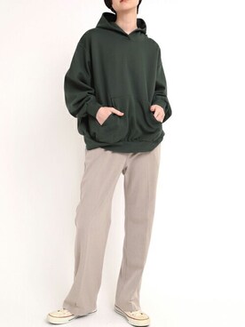 「Audition（オーディション）のアイテム（パンツ）」を使った、RNA MEDIA ZOZOTOWN STAFFさん（レディース・169cm）の秋コーディネート