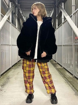 「RNA（アールエヌエー）のアイテム（ムートンコート）」を使った、RNA MEDIA ZOZOTOWN STAFFさん（レディース・153cm）の秋コーディネート