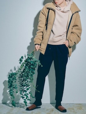 「Audition（オーディション）のアイテム」を使った、RNA MEDIA ZOZOTOWN STAFFさん（レディース・175cm）の冬コーディネート