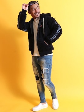 「アイテム（スリッポン）」を使った、【BAYBLO】Officialさん（メンズ・172cm・20代）の冬コーディネート