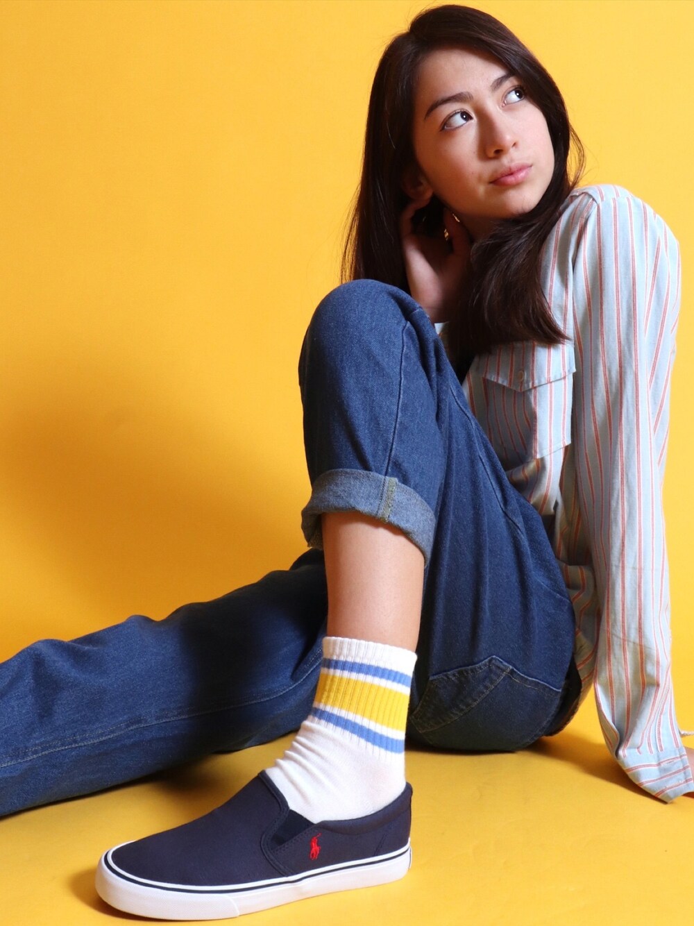 「スニーカー、スニーカーコーデ、スリッポン、Polo Ralph Lauren、ootd、おしゃれさんと繋がりたい、今日のコーデ、カジュアルコーデ、シャツ好き集まれ、休日スタイル」｜「POLO RALPH LAURENのワンポイント刺繍スリッポン(CARLEE TWIN GORE2)(RFS10009)(EL)（スリッポン、ブルー系）」を使った、【BAYBLO】Officialさん（レディース・170cm）の夏コーディネートの1枚目の写真