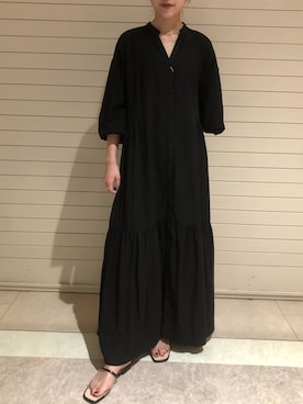 「DouDou（ドゥドゥ）のアイテム（サンダル）」を使った、アヤカさん（レディース・159cm）の春コーディネート