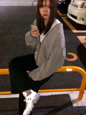 「SAINT LAURENT PARIS（サンローランパリ）のアイテム（ブルゾン）」を使った、ATSUKOさん（レディース・160cm）の春コーディネート