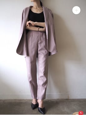 「アイテム（セットアップ、ピンク系）」を使った、memeさん（レディース・159cm）の秋コーディネート