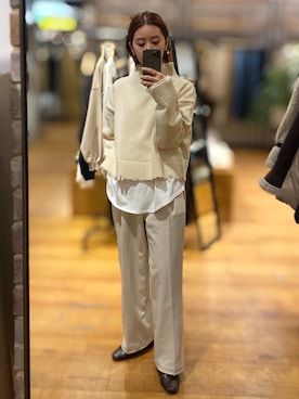 小山 愛梨さんのコーディネート