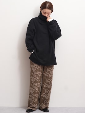 小山 愛梨さんのコーディネート