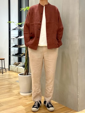 「アイテム（カバーオール）」を使った、ショウゴさん（メンズ・182cm）の春コーディネート