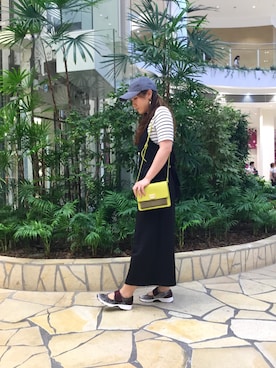 「GU（ジーユー）のアイテム（オールインワン・サロペット）」を使った、ORientalTRaffic 阪急西宮ガーデンズ店さん（レディース・162cm）の夏コーディネート