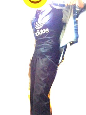 「OFF-WHITE」｜「アイテム（デニムジャケット）」を使った、えんど氏(うじ)さん（メンズ・176cm）の秋コーディネート