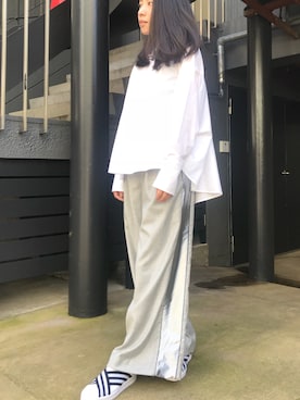 「AVIE（アビィ）のアイテム」を使った、AIさん（レディース・156cm）の秋コーディネート