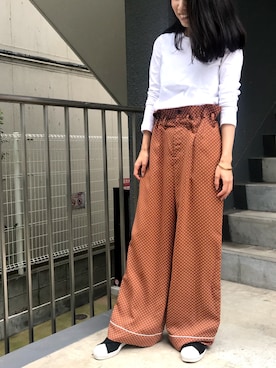「AVIE（アビィ）のアイテム」を使った、AIさん（レディース・156cm）の秋コーディネート