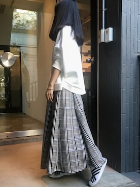 「シンプルおしゃれが好き」｜AIさん（レディース・156cm）の秋コーディネート