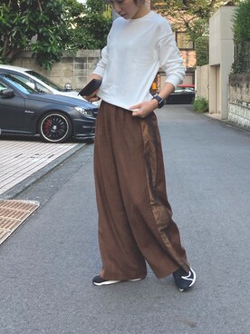 「FLUMOR（フラマー）のアイテム」を使った、AIさん（レディース・156cm）の秋コーディネート