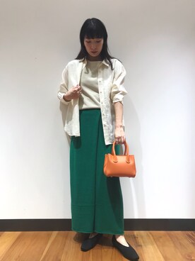 オレンジ系のアイテムを使った 緑 の人気ファッションコーディネート Wear