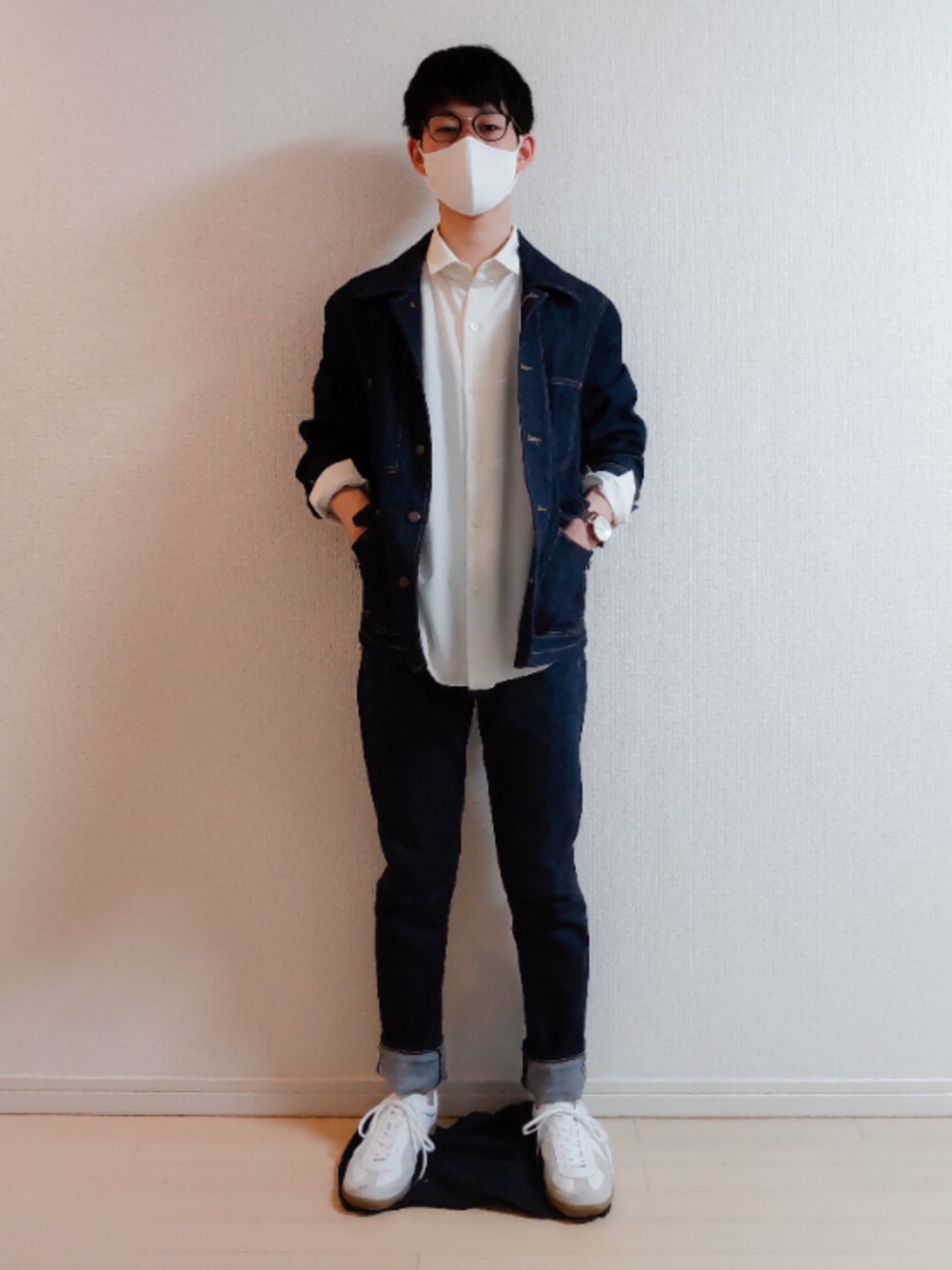 「春めきシューズ」｜「UNITED ARROWSのアイテム（メガネ、ブラウン系）」を使った、AAaaさん（メンズ・168cm）の春コーディネートの1枚目の写真