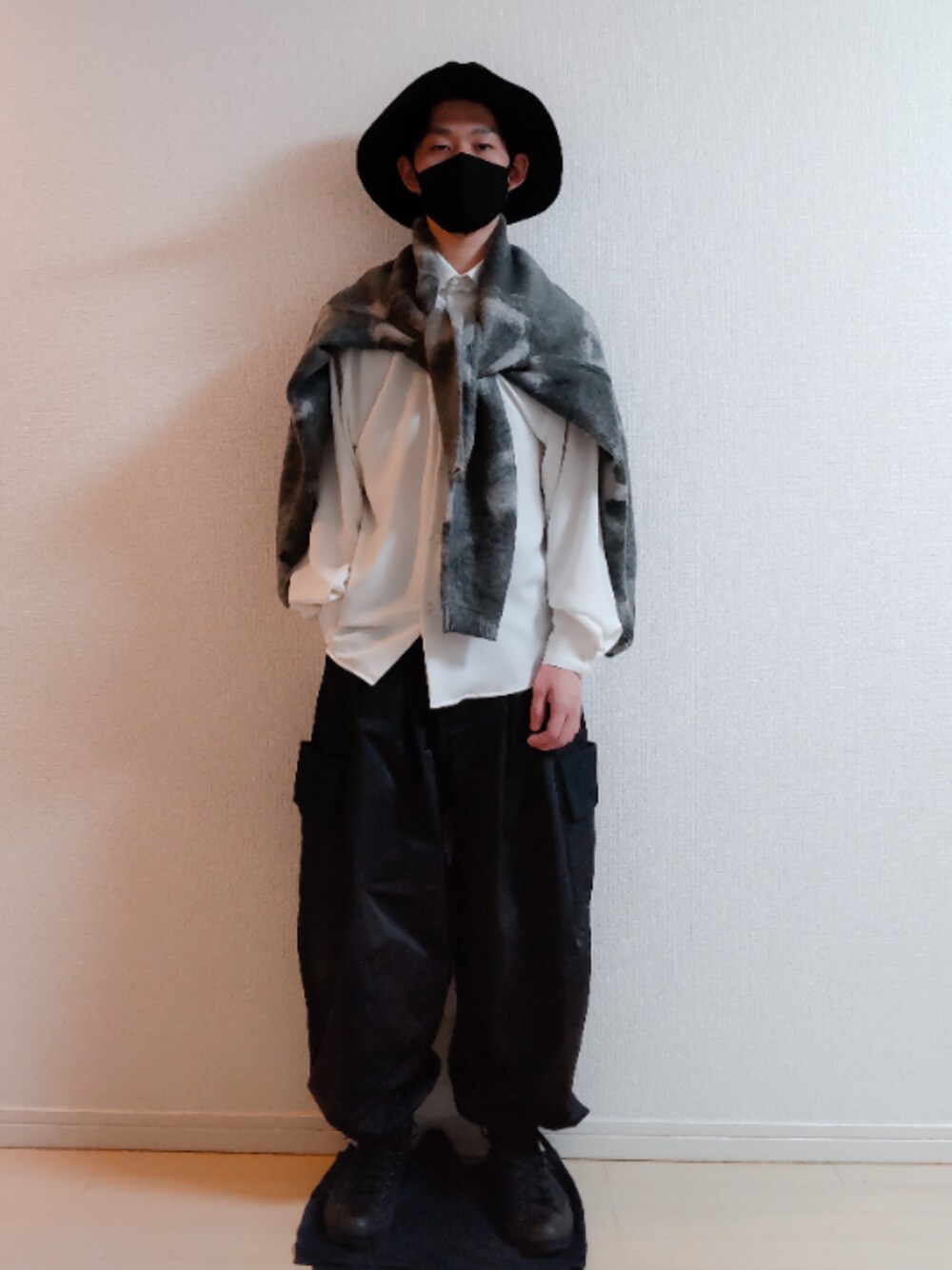 「モード」｜「KIJIMA TAKAYUKIの＜KIJIMA TAKAYUKI（キジマ タカユキ）＞ コットンナイロン　ハット（ハット、ブラック系）」を使った、AAaaさん（メンズ・168cm）の春コーディネートの1枚目の写真