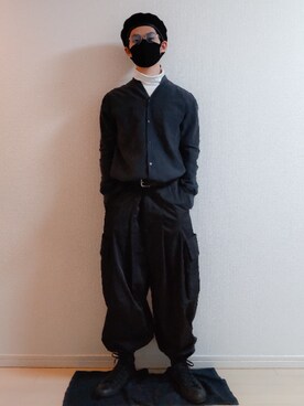 「SHINYAKOZUKA（シンヤコヅカ）のアイテム（カーゴパンツ）」を使った、AAaaさん（メンズ・168cm）の春コーディネート