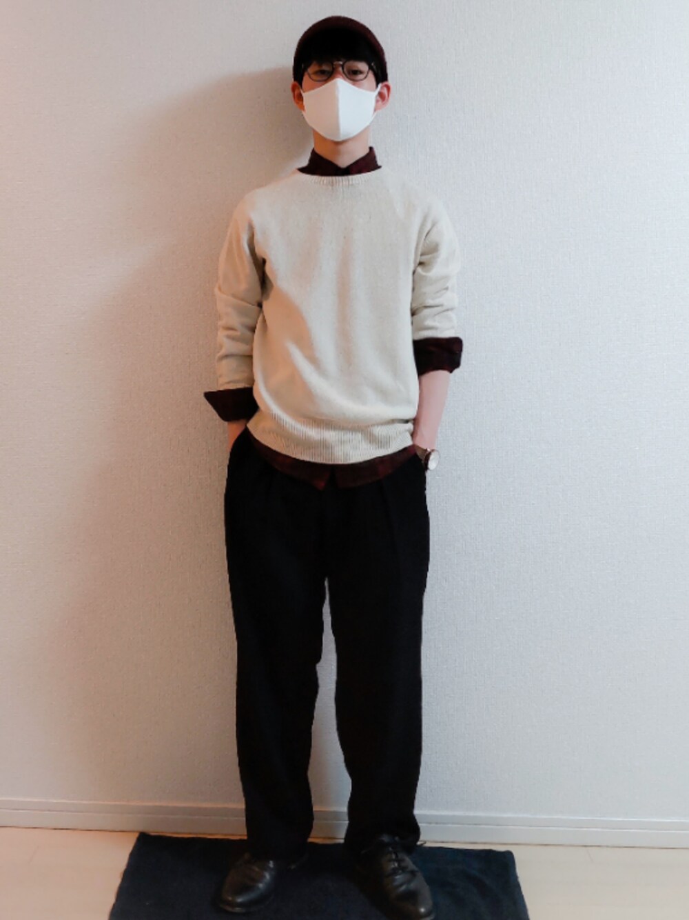 「春コーデ」｜「CPHの【CPH/シープラスヘッドウェア】KNIT CAP UNI COLOR（ニットキャップ/ビーニー、レッド系）」を使った、AAaaさん（メンズ・168cm）の春コーディネートの1枚目の写真