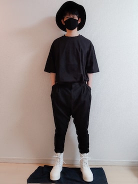 「unrelaxing（アンリラクシング）のアイテム（パンツ）」を使った、AAaaさん（メンズ・168cm）の春コーディネート