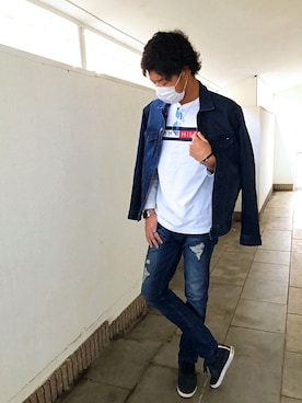 「TOMMY HILFIGER」｜「アイテム（デニムジャケット）」を使った、よぴさん（メンズ・184cm）の冬コーディネート