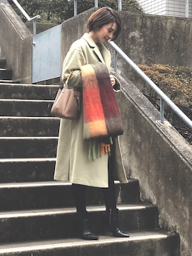 「DHOLIC（ディーホリック）のアイテム（ストール/ショール）」を使った、あずささん（レディース・164cm）の冬コーディネート