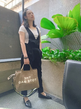 「MARC JACOBS（マークジェイコブス）のアイテム（トートバッグ）」を使った、annabelさん（レディース・154cm）の秋コーディネート