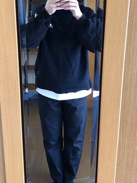 スウェットを使った 黒パンツ の人気ファッションコーディネート Wear
