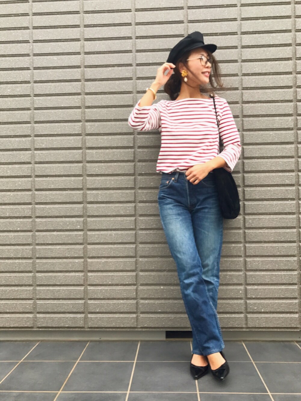 「秋コーデ、カジュアルコーデ、オトナ女子、ママファッション、秋マリン、マリンルック、ママコーデ」｜「via jのvia j (ヴィアジェイ)  マリンキャップ（キャスケット、ブラック系）」を使った、erikoさん（レディース・163cm）の秋コーディネートの1枚目の写真