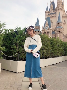 「101匹わんちゃん」｜「アイテム（スカート）」を使った、藤江れいなさん（レディース・162cm）の秋コーディネート