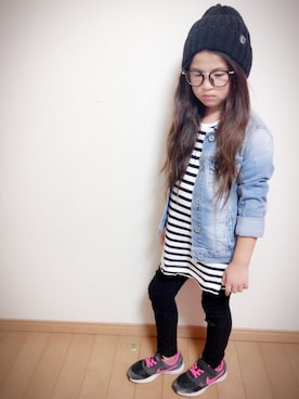 「AZUL by moussy（アズールバイマウジー）のアイテム（ニットキャップ/ビーニー）」を使った、Himeさん（キッズ・123cm）の秋コーディネート