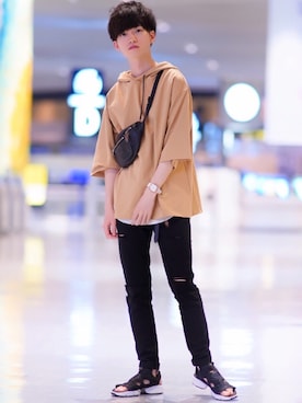 「Lui's（ルイス）のナローベルト（ベルト）」を使った、こめさん（メンズ・178cm）の夏コーディネート